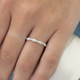 WB0210M~ MOISSANITE BAND