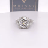 Amber ~ 18Kw ~ 9.5Mm Cushion Moissanite Diamond Halo And Band - Ring
