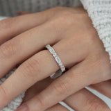 EBM0103 ~ MOISSANITE  BAND