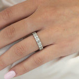 WB0182M ~ MOISSANITE BAND