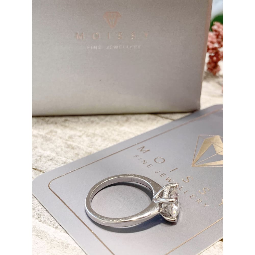 Lee Ann ~ 18Kw 8Mm Round Moissanite Diamond Basket - Ring