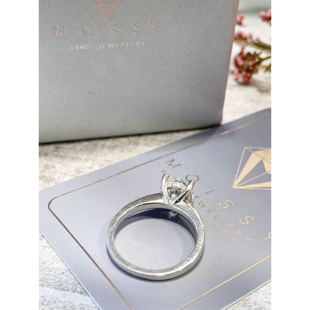 Lee Ann ~ 18Kw 8Mm Round Moissanite Diamond Basket - Ring